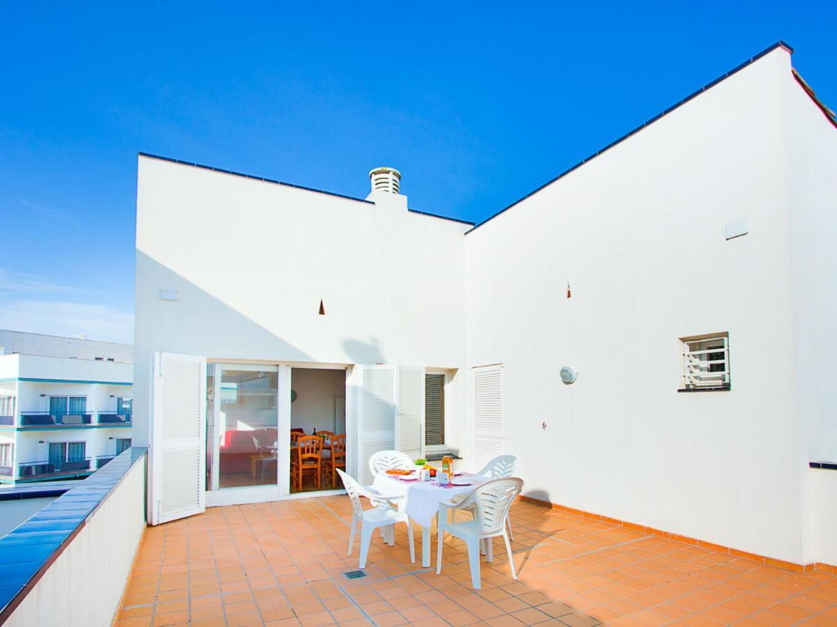 Apartment Platja De Roses-6 By Interhome Kültér fotó